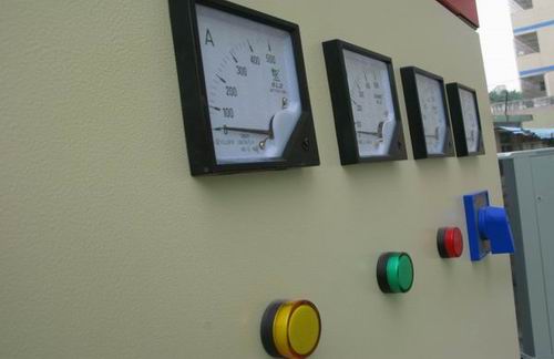 陆河成套控制箱